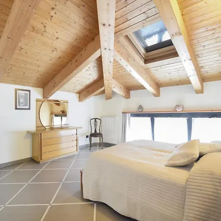 Two-bedroom In * קיאברי